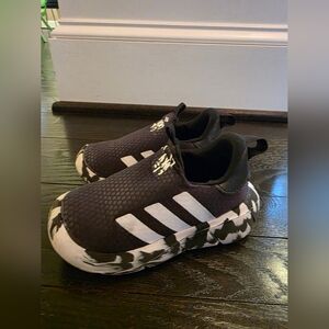 Adidas Kids' Black and White Slip-On Sneakers Size 8.5